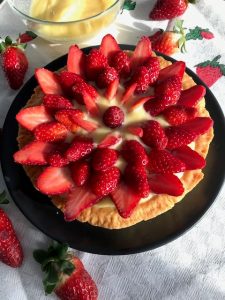 Crostata crema e frutta