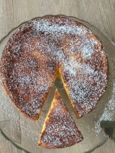 Torta cremosa alla ricotta e limone