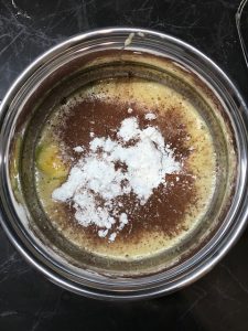 farina e cacao per crema pasticcera al cioccolato