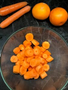 Torta di carote, carote sminuzzate