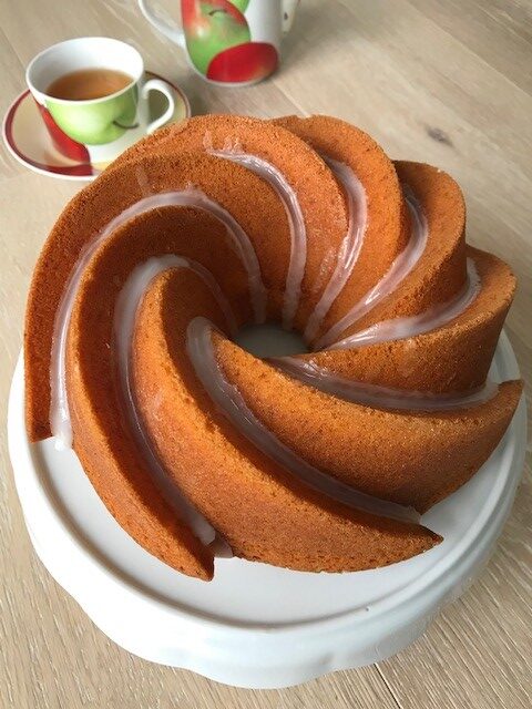 Ciambella soffice all'arancia