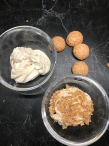 Crema al caffè e amaretti 