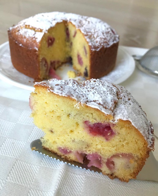 Torta di ricotta e frutta