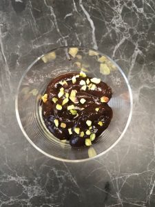 Crema al cioccolato in bicchiere 