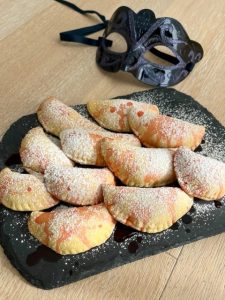 Ravioli dolci con ricotta