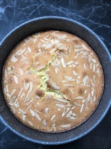 Torta alle mandorle senza lievito 