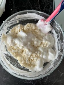 Torta albumi e cocco