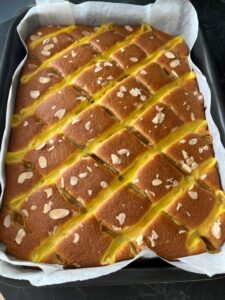 Torta soffice mandorle e crema