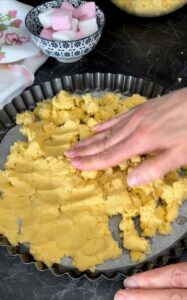 Sbriciolata con crema al cioccolato