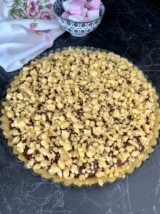 Sbriciolata con crema al cioccolato