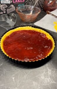 Crostata con marmellata di fragole 